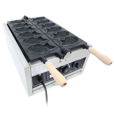 Haga bocadillos perfectos con nuestro fabricante de waffles de pescado de 4 piezas sin pegamento comercial.