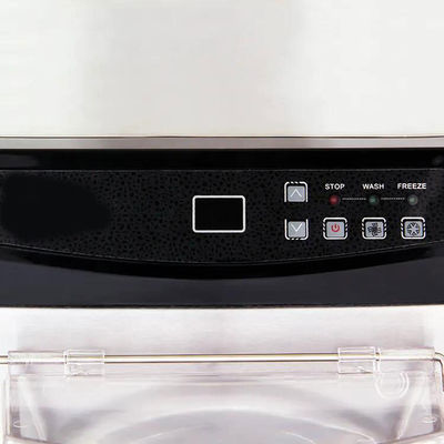 Máquina para hacer helados Aomei 24-28L/H Máquina automática para hacer helados